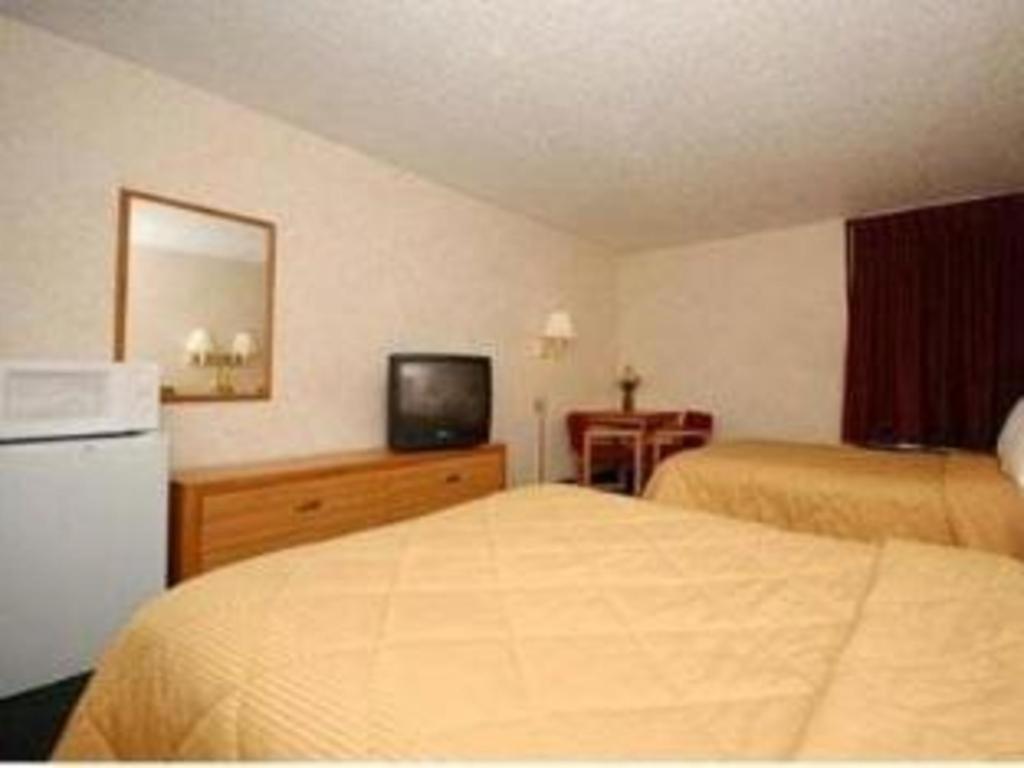 Quality Inn Waynesburg Exteriér fotografie