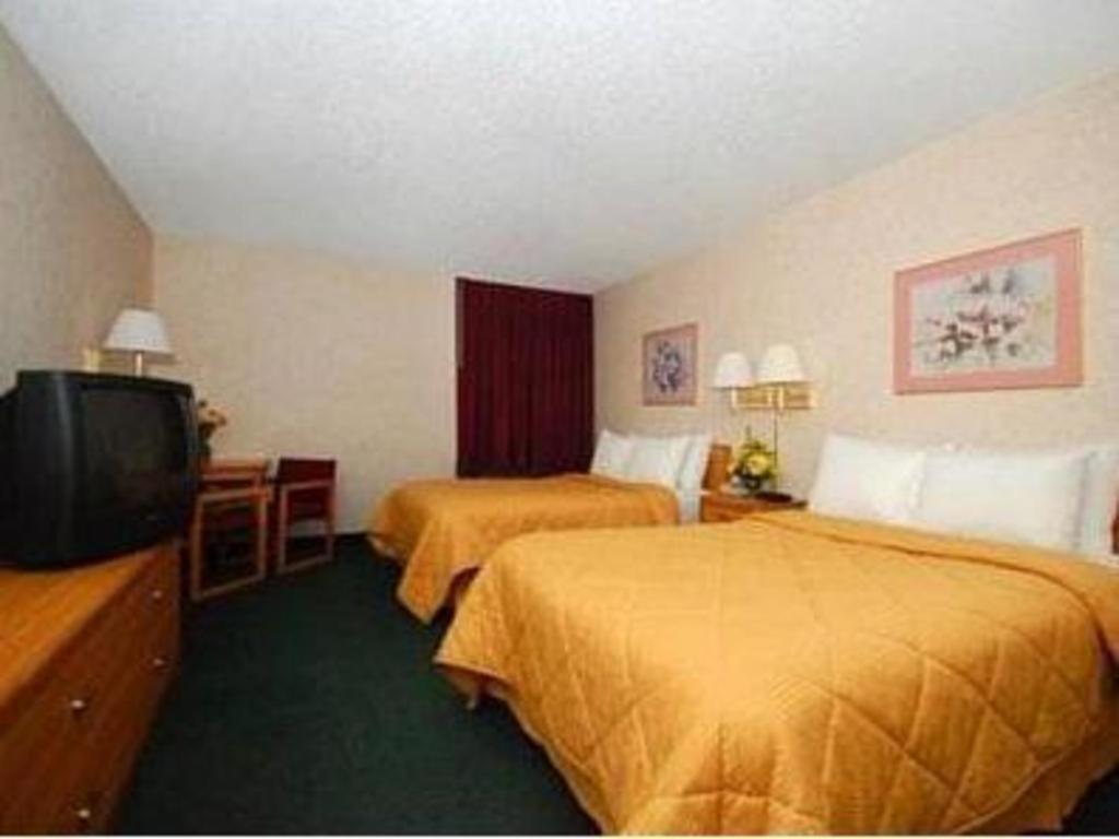 Quality Inn Waynesburg Exteriér fotografie