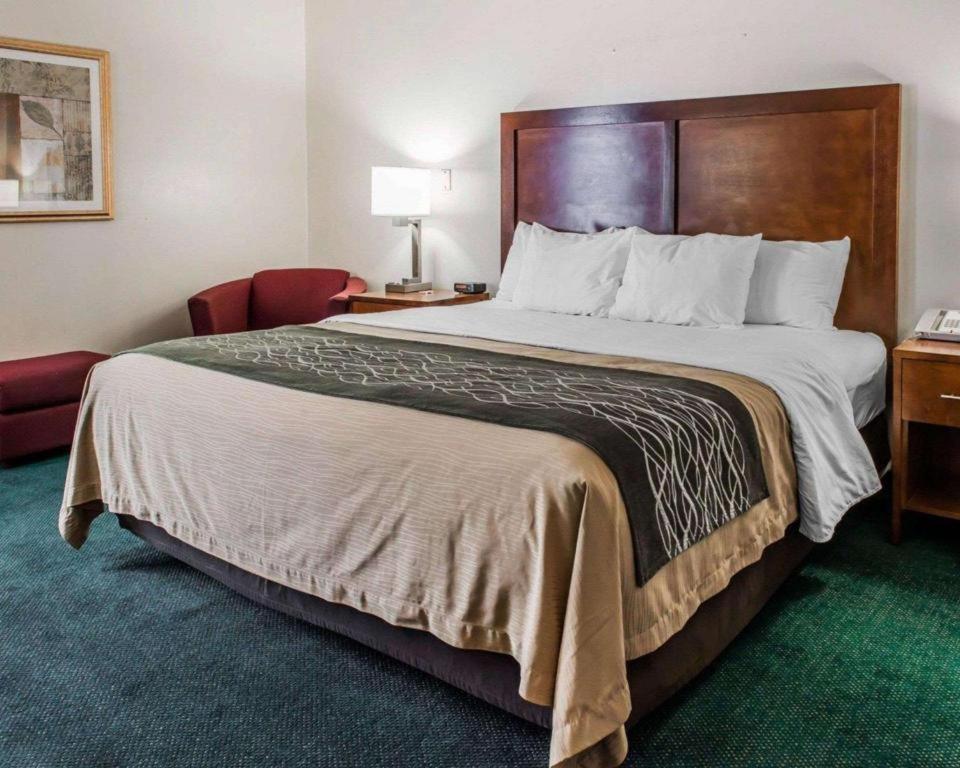 Quality Inn Waynesburg Exteriér fotografie