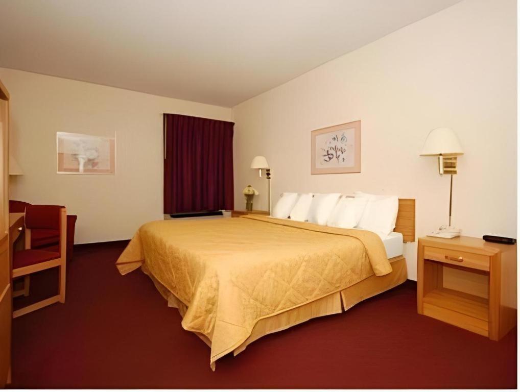 Quality Inn Waynesburg Exteriér fotografie