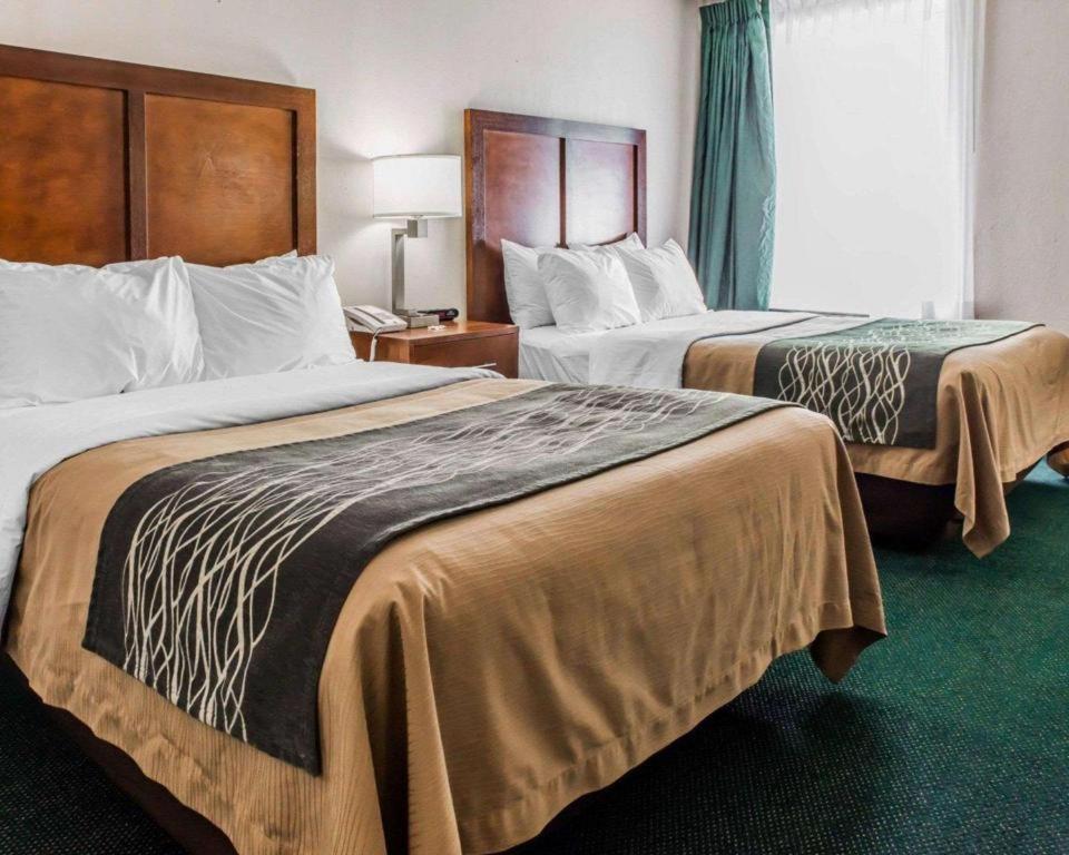 Quality Inn Waynesburg Exteriér fotografie